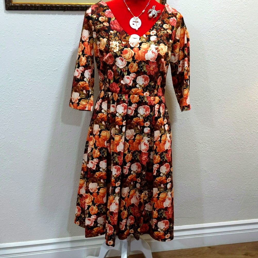 NWOT!🔥JOANIE🔥 Vintage Rose Dress